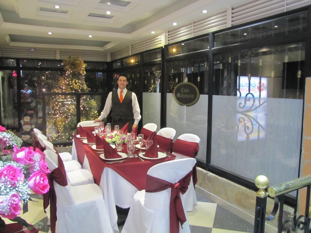Hotel Casa Mahanaim Colferias, ボゴタ エクステリア 写真