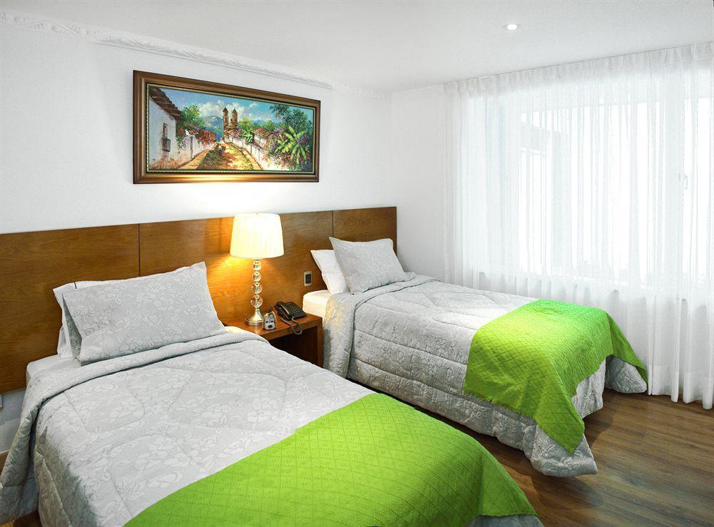Hotel Casa Mahanaim Colferias, ボゴタ エクステリア 写真
