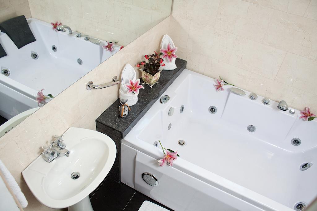 Hotel Casa Mahanaim Colferias, ボゴタ エクステリア 写真