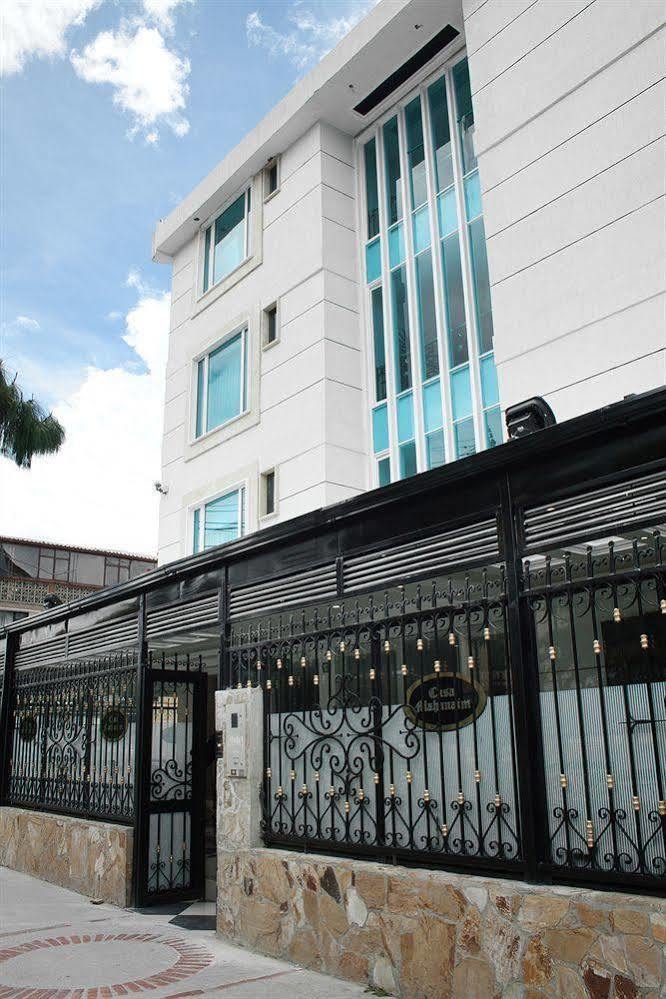 Hotel Casa Mahanaim Colferias, ボゴタ エクステリア 写真