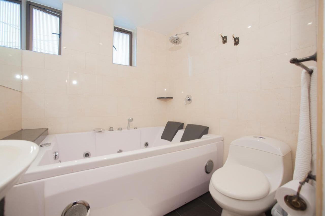 Hotel Casa Mahanaim Colferias, ボゴタ エクステリア 写真