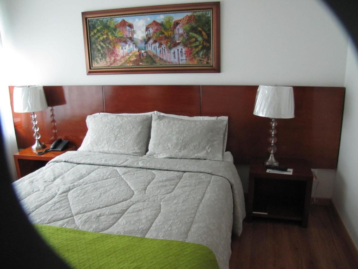 Hotel Casa Mahanaim Colferias, ボゴタ エクステリア 写真